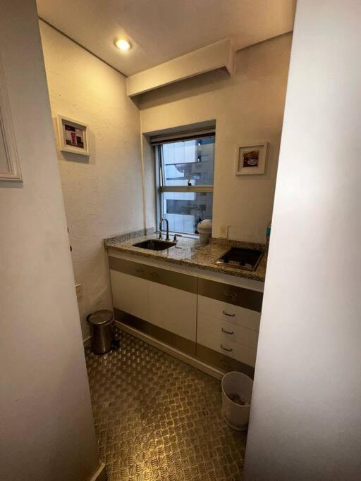 Flat VII - Apto Dentro Do Hotel - Rua Quintana Sao Paulo Bagian luar foto